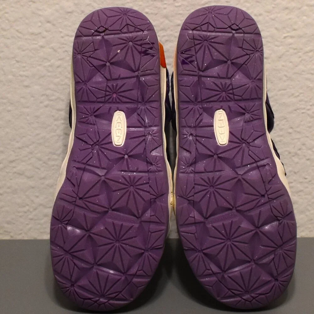 Keen girls moxie